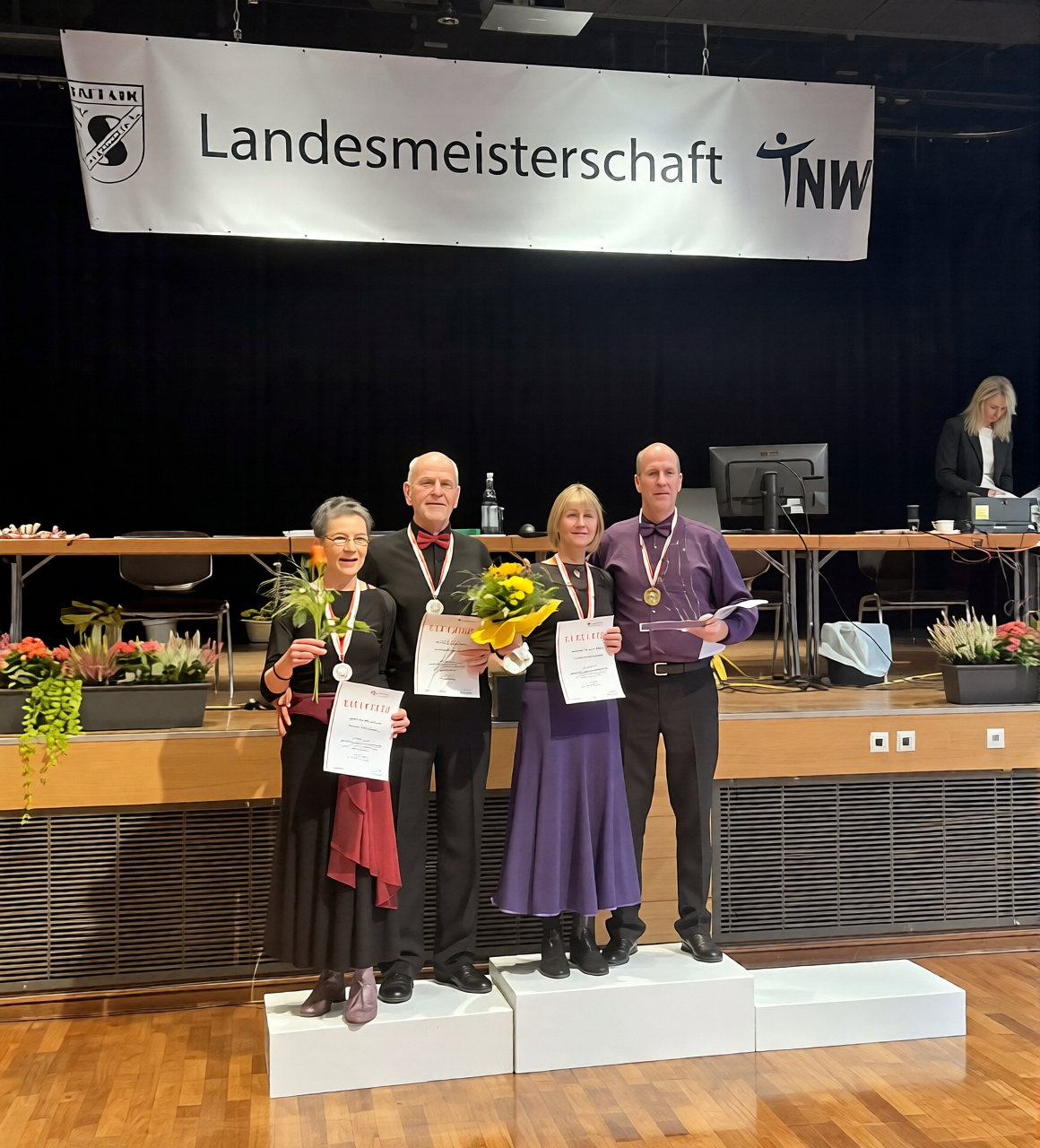 Gabi und Tom gewinnen die TNW Landesmeisterschaft und steigen in die C-Klasse auf